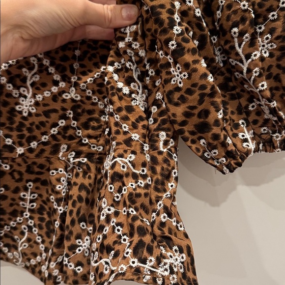 NWT Free the roses leopard print peplum top - Picture 3 of 6